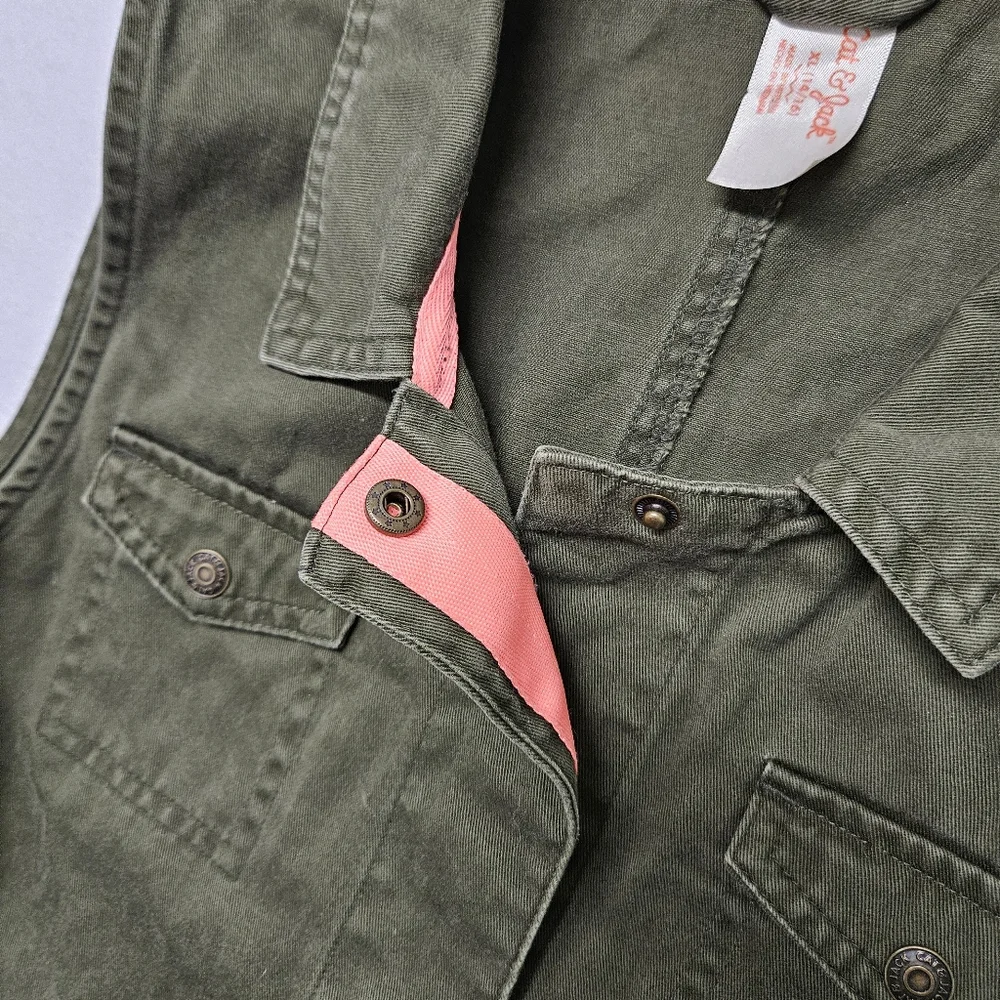 Cat & Jack Vest Snaps Pockets Green Pink Sz 14 16